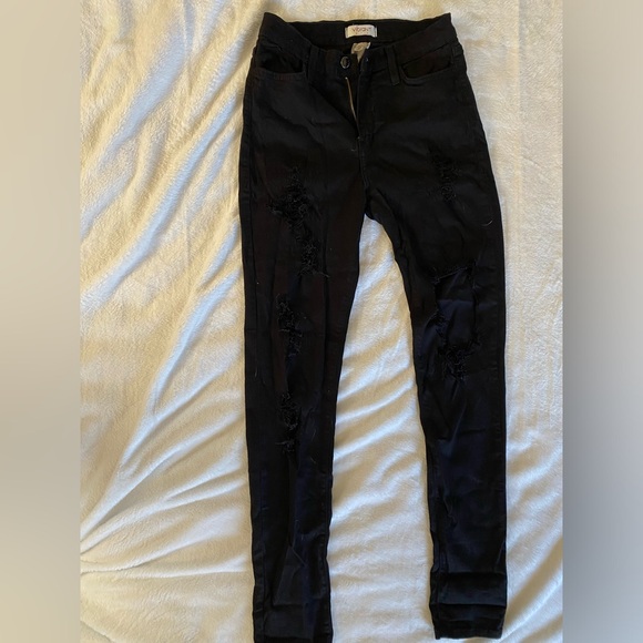 Distressed black skinny jeans - Picture 2 of 9